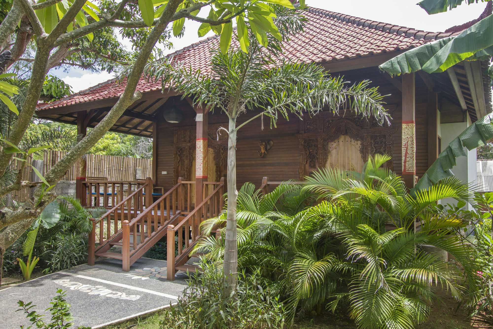 Warisan By Reccoma Nusa Lembongan